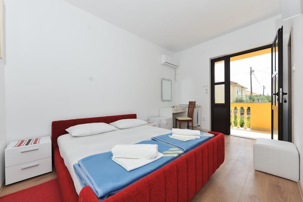 Guesthouse Barić Zadar Eksteriør billede